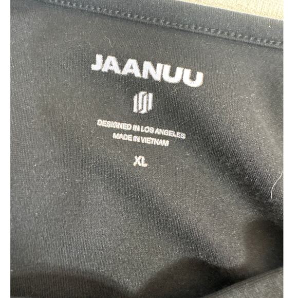 Jaanuu XL V Neck Black scrub top with chest pocket women's - Picture 4 of 6